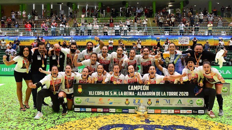 Rincón Fertilidad Málaga conquista su primera Copa de la Reina en el escenario talismán del Polideportivo El Limón