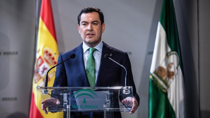 Moreno garantiza que Andalucía quedará por encima de los escándalos de corrupción del pasado