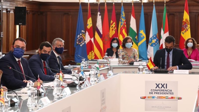 Moreno advierte de que Andalucía no admitirá ningún maltrato y exige un tratamiento igual, justo y equitativo entre españoles