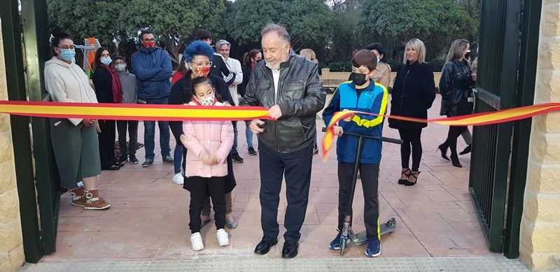 Se inaugura el nuevo parque infantil de El Limón Alto, un espacio público de 800 metros cuadrados