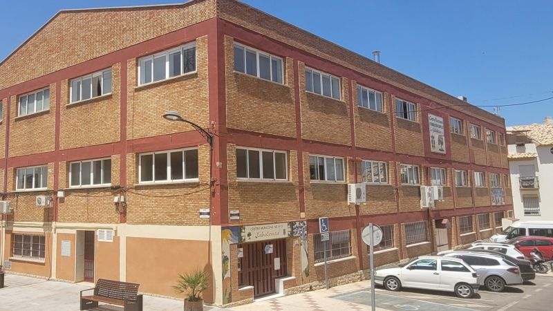 El Ayuntamiento impartirá siete cursos de formación que beneficiarán a 105 personas