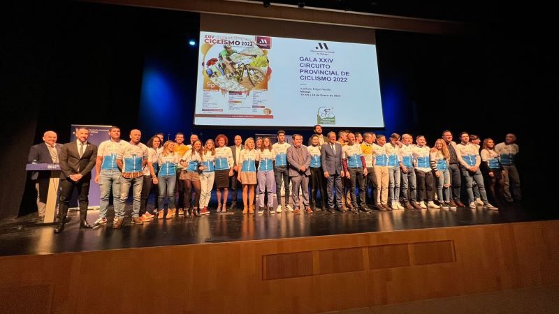 El Ibérica Sistem Laurobike consigue 5 premios en la Gala del ciclismo malagueño