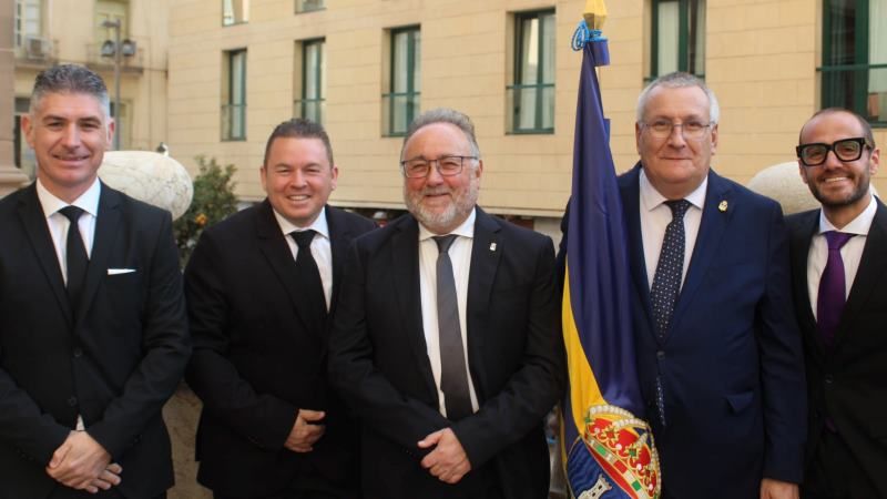 Alhaurín de la Torre, presente en el acto de liberación del preso y en la procesión de Jesús El Rico