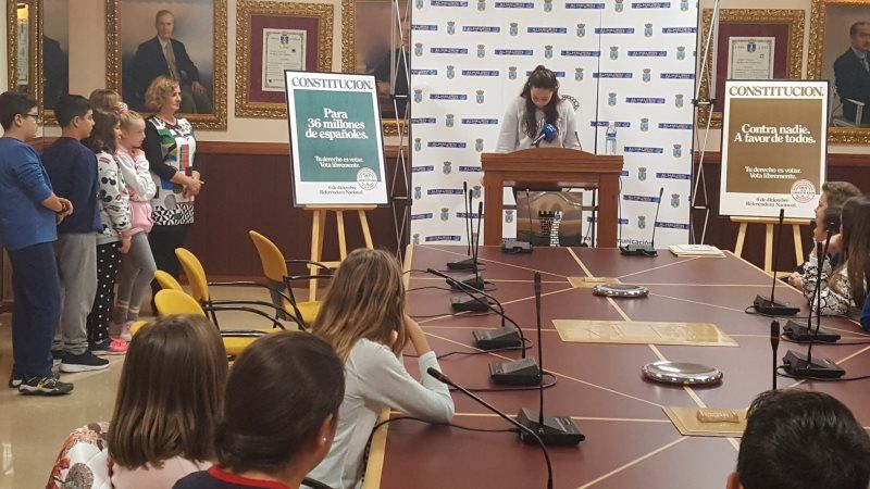 Lectura de la Constitución por el 40º aniversario de la Carta Magna y del CEIP San Sebastián