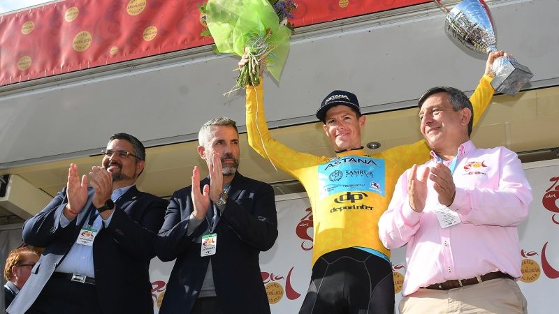 Jakob Fuglsang gana la Vuelta a Andalucía por segunda vez consecutiva