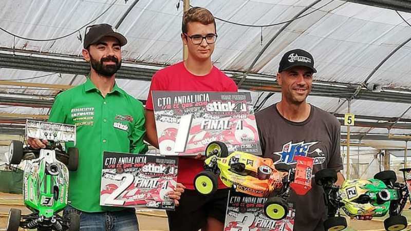 Podio completo para miembros del Club Radio Control Alhaurín de la Torre en el Campeonato de Andalucía de La Jara