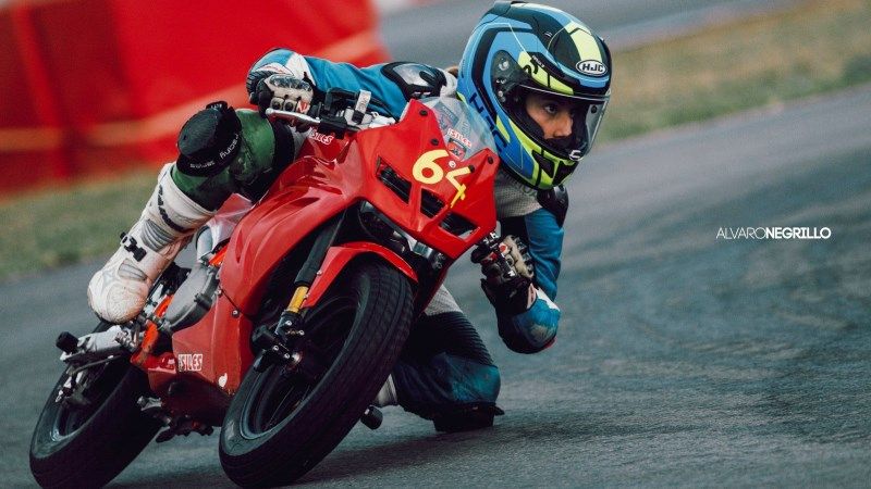 La joven alhaurina Ainhoa Ramos consigue el bronce en el Campeonato de Andalucía de Mini GP 190