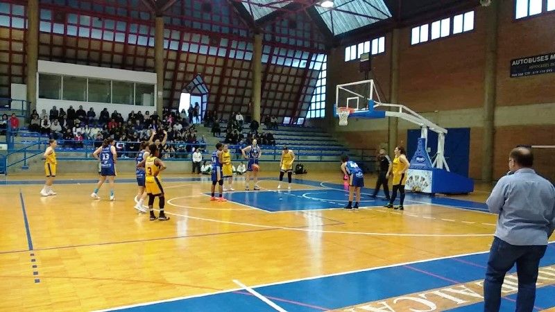 El Asisa Alhaurín naufraga en Murcia (62-32)