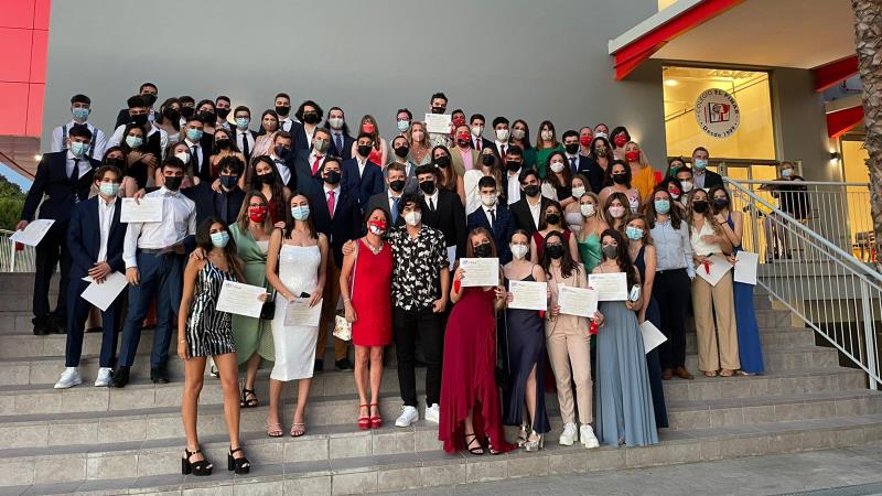 Los estudiantes de El Pinar, que rozan el 10 en Inglés, superan la media andaluza de Selectividad en 13 de las materias a examen