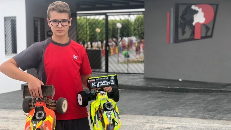 El alhaurino Alejandro Pérez se hace con el subcampeonato de Europa de Radiocontrol en una brillante carrera disputada en Valencia ante los 120 mejores pilotos del continente