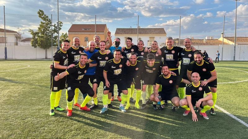 El CD Alhaurín culmina su brillante temporada y se proclama campeón de la Liga de Veteranos