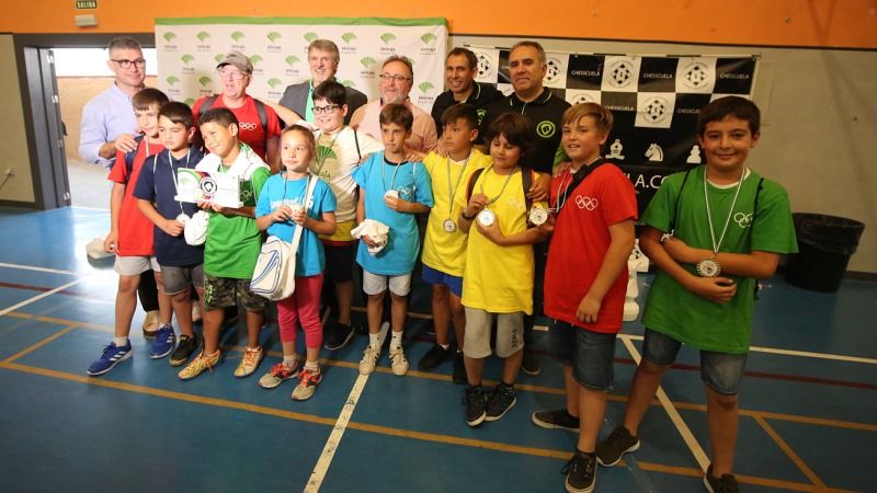 El colegio Los Manantiales gana la I Liga de Ajedrez Fundación Unicaja