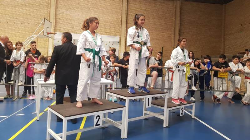 Amanda Jiménez y Luis Olavi logran dos podios para el Sakuro Dojo en la I Copa Andalucía de Kárate Kyokushinkai