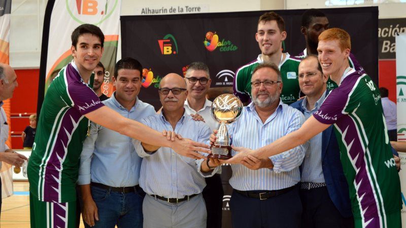 El Unicaja consigue en Alhaurín de la Torre la XXI Copa de Andalucía de baloncesto