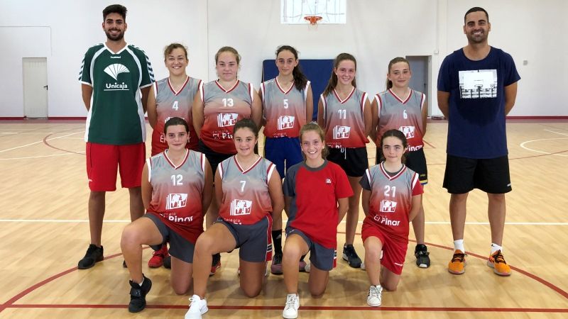 El CD Colegio El Pinar arranca su primer proyecto de basket femenino
