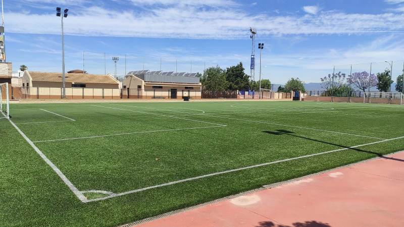 Ya se pueden alquilar los campos de fútbol 7 de Alhaurín de la Torre