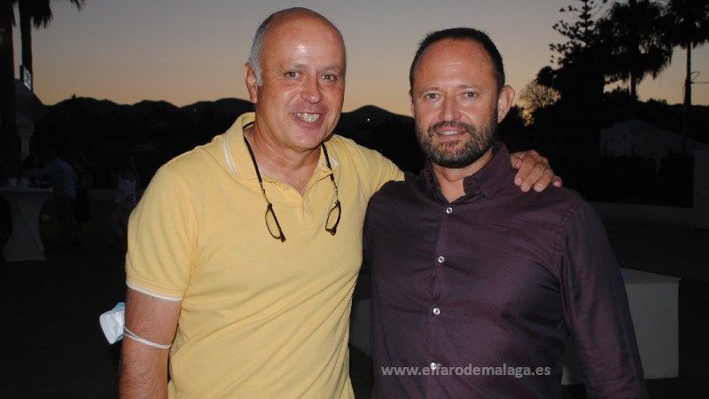 Duarte Berrocal y López Vera despedidos con aprecio por la sociedad alhaurina