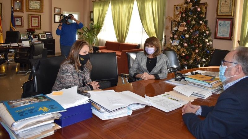 La Junta crea 16 nuevas plazas para la residencia del Centro Virgen de la Candelaria