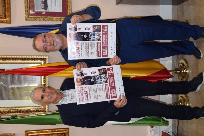 José Sarria y Touria Majdouline presentan sus respectivas obras en la biblioteca municipal