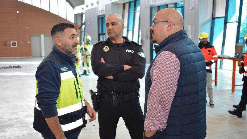 Policías locales de Alhaurín y bomberos de toda la provincia participan en unas jornadas formativas