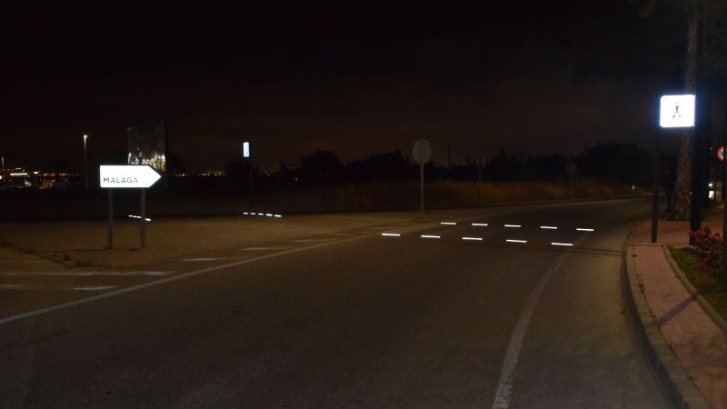 Entran en servicio los nuevos pasos de cebra inteligentes para reforzar la seguridad vial