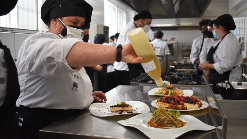 Esta semana concluyen los cursos del POEFE de Atención Sociosanitaria y Cocina