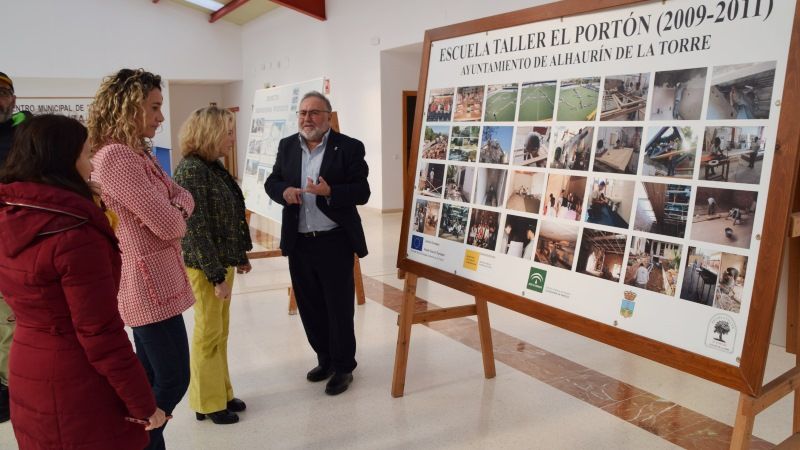 La delegada de Empleo de la Junta visita el Centro de Formación Jabalcuza II