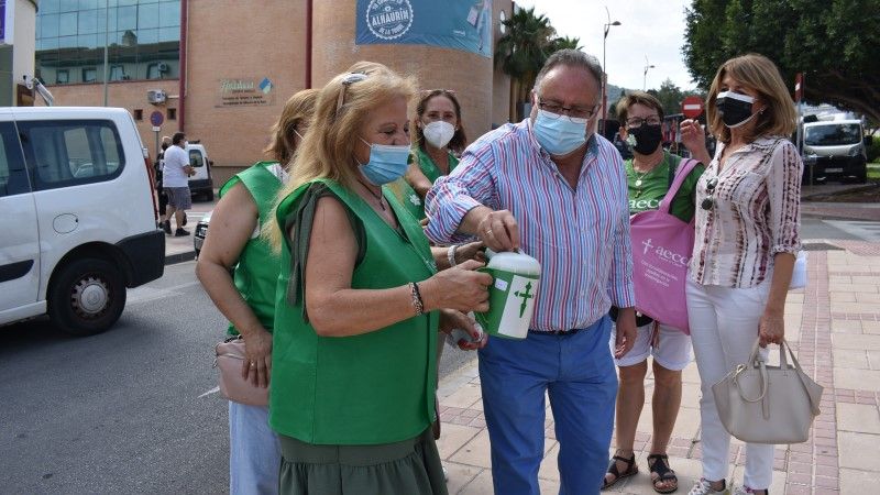 El Equipo de Gobierno se solidariza con la Asociación Española Contra el Cáncer en su campaña de donativos