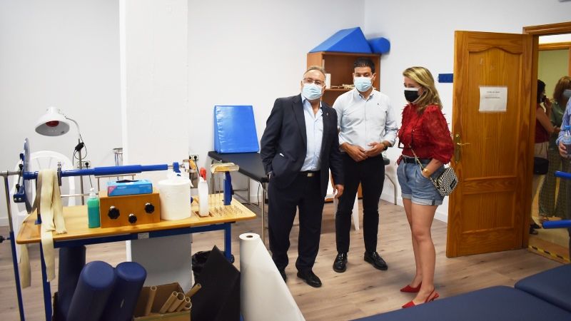 Villanova resalta las mejoras de la Junta en los servicios de salud de Alhaurín de la Torre