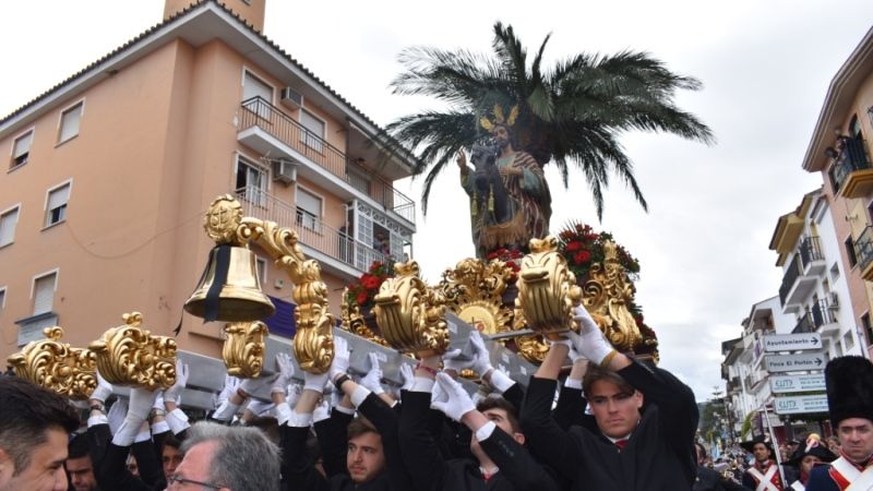 Espléndido Domingo de Ramos en Alhaurín de la Torre, pese al mal tiempo