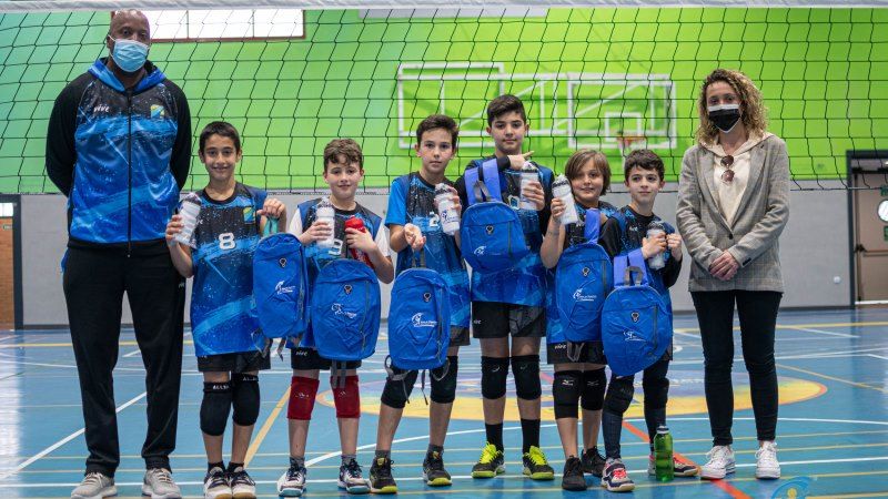 Concentración en El Limón de los alevines malagueños de voleibol