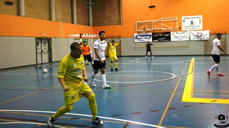 El Betis B, rival directo, primera prueba del 2018