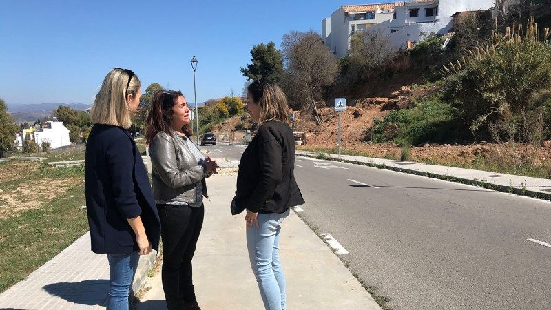 García (PSOE): “Ya se ha cumplido un año desde que se licitó la obra de conexión de La Palmilla con La Huertecilla y aún no han arrancado las máquinas”