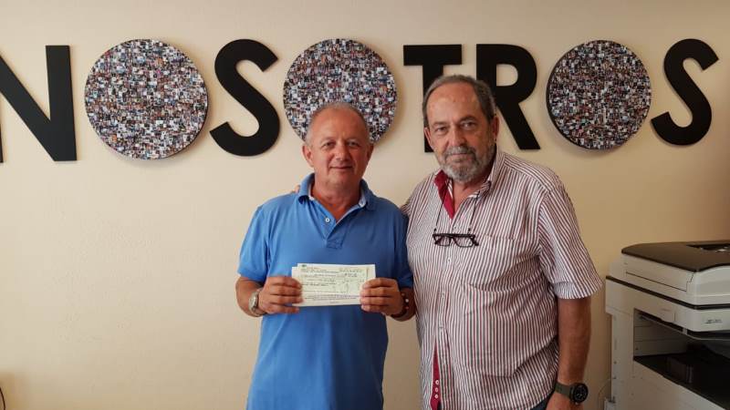 La Fundación Las Canteras colabora con la peña La Tajhá y su labor solidaria en la Feria