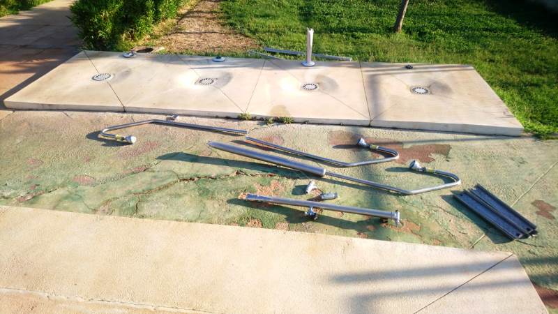 Una nueva acción vandálica obligará a mantener cerrada la piscina municipal de La Alquería