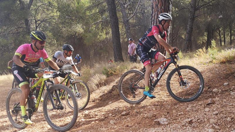 Pedro Díaz y Julieta Escudero se alzan con el triunfo en el VII Maratón BTT Alhaurín de la Torre-Jarapalos