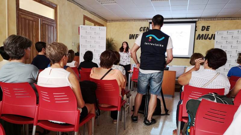 Interesante charla sobre alimentación saludable para ayudar a prevenir el cáncer