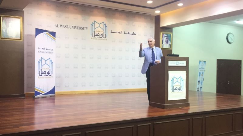 La prensa de Dubai se hace eco de la visita de la delegación cultural española