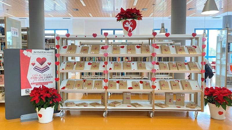 La Biblioteca recupera la ‘Cita a ciegas con un libro’, actividad que triunfó antes de la pandemia