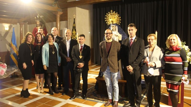 Sencillo e íntimo acto de reposición al culto de María Santísima de la Amargura en la capilla del cementerio