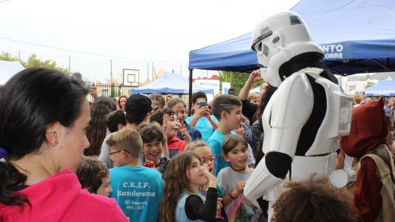 Emotiva jornada de convivencia en el CEIP Zambrana para cerrar los actos de su XXV aniversario