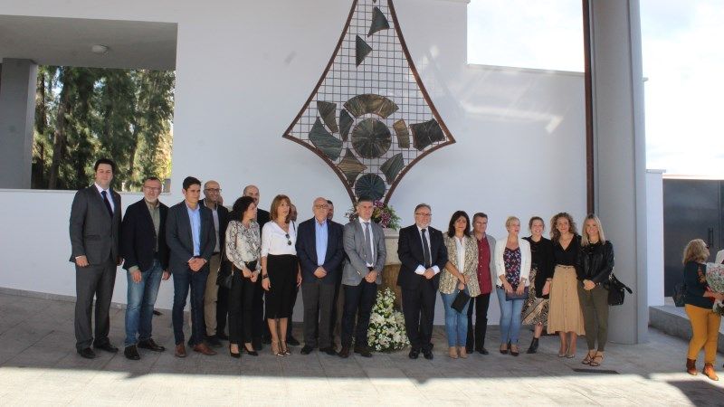 El Ayuntamiento ejecuta varias mejoras en el Cementerio y en las tanatosalas