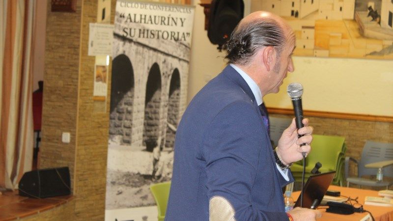 Carlos San Millán analiza las apariciones de Alhaurín de la Torre en la Prensa de la II República