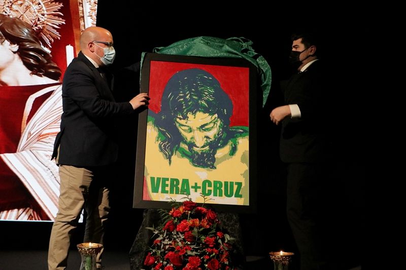 La Cofradía de los Verdes vive una brillante noche como antesala de su Viernes Santo