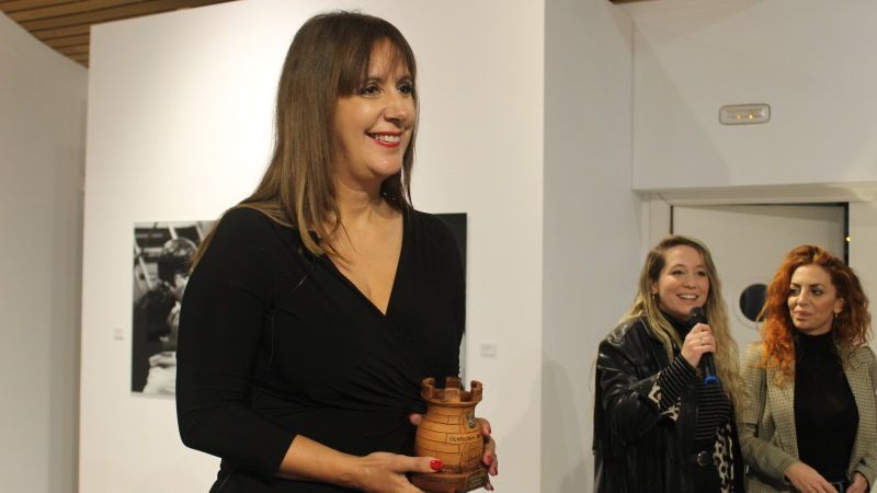 Dolores Redondo defiende en Alhaurín de la Torre la inteligencia del lector de novela negra