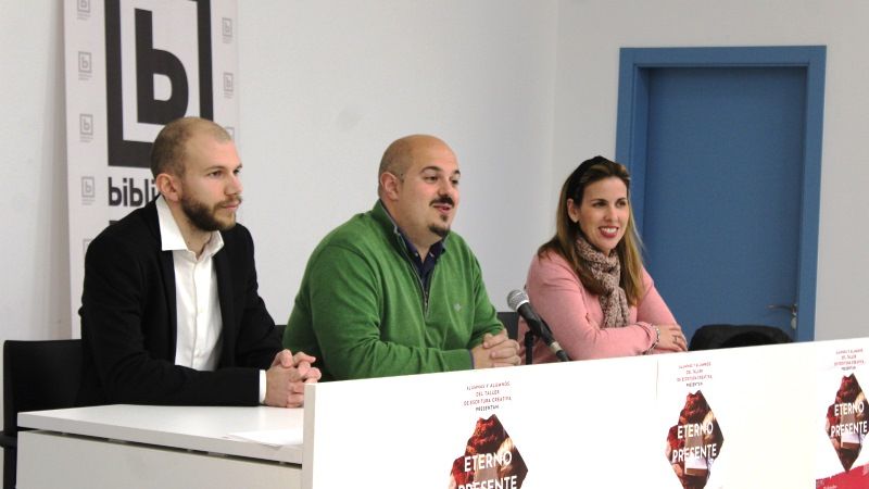El alumnado del taller municipal de Escritura Creativa publica un libro