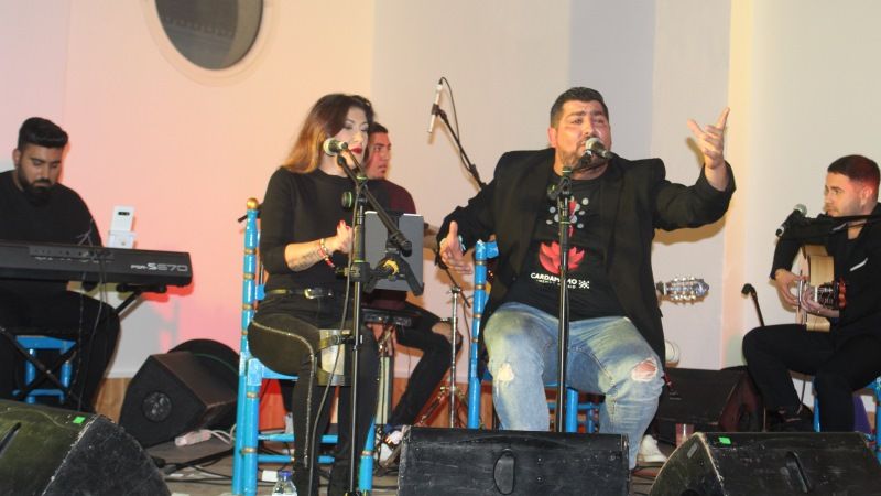 El grupo El Callejón protagoniza una zambombá flamenca en la Casa de la Juventud