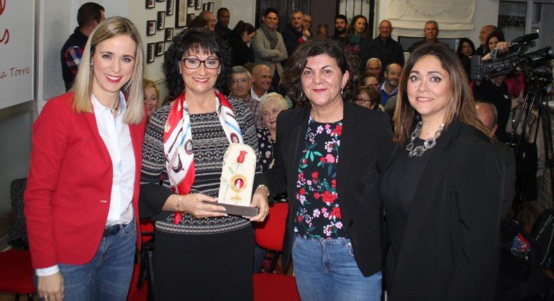 PSOE premia a Ana Pilar Colmenero “por su grano de arena en la visibilización de las mujeres en cargos de responsabilidad”