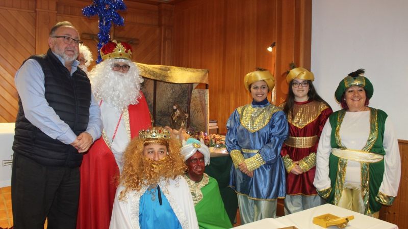 Los Reyes Magos visitan El Romeral antes de la gran Cabalgata de esta tarde