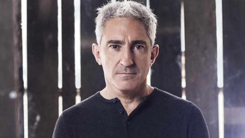 El periodista Jon Sistiaga cerrará el próximo 16 de noviembre el Ciclo ‘El MAE se mueve’